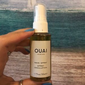 Ouai wave spray